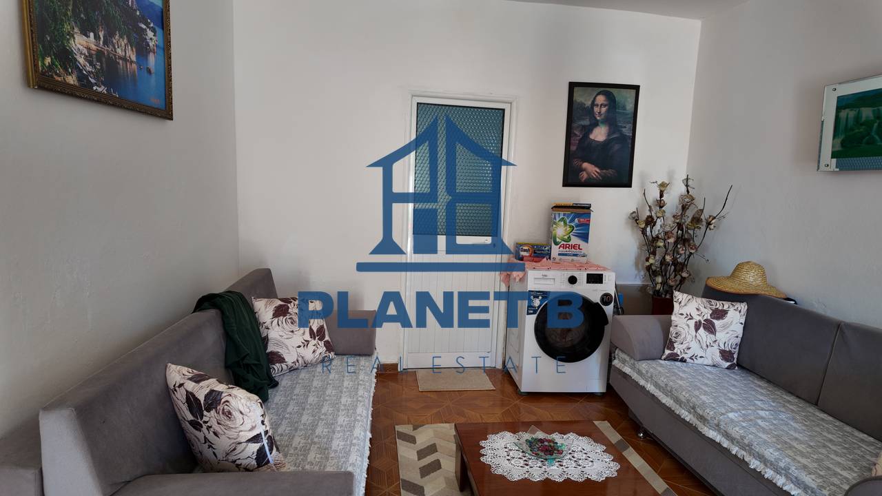 Shitet Shtëpi Private – Plazhi i Vjetër, Vlorë (Top Location)