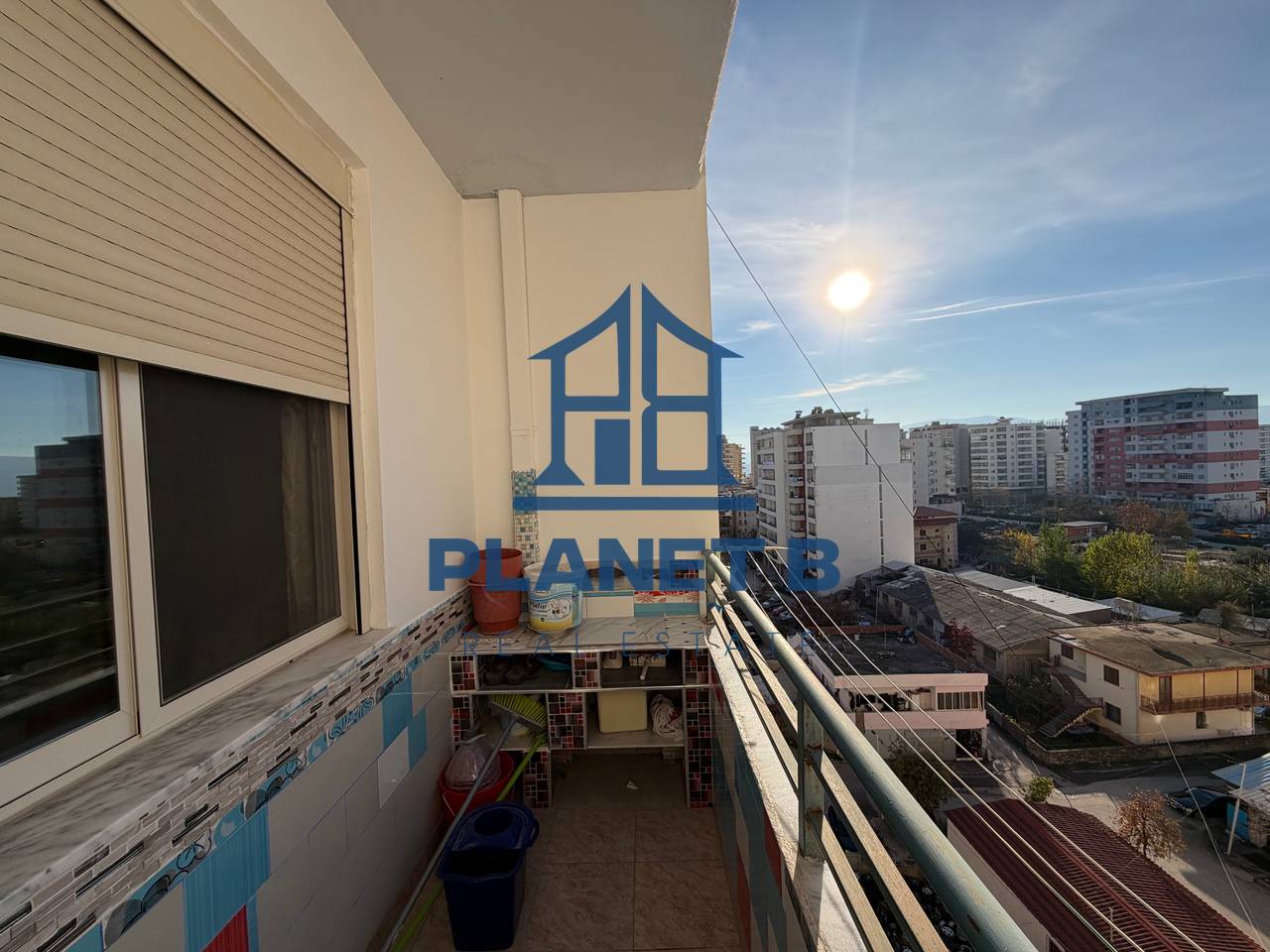 JEPET ME QERA APARTAMENT 2+1 TEK RRUGA E ÇIPAJVE,VLORE