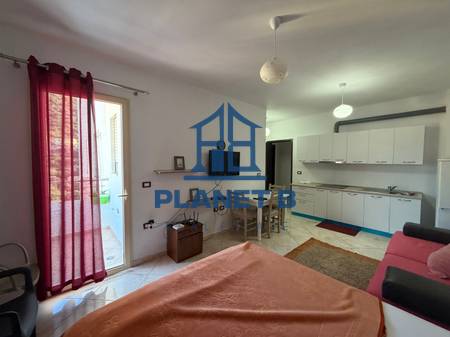 GARSIONERE ME QERA TEK SHKOLLA E MARINËS,VLORE