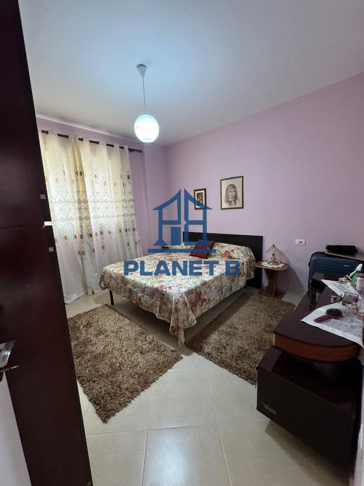 2+1 apartment for rent in Çentrale, Vlorë