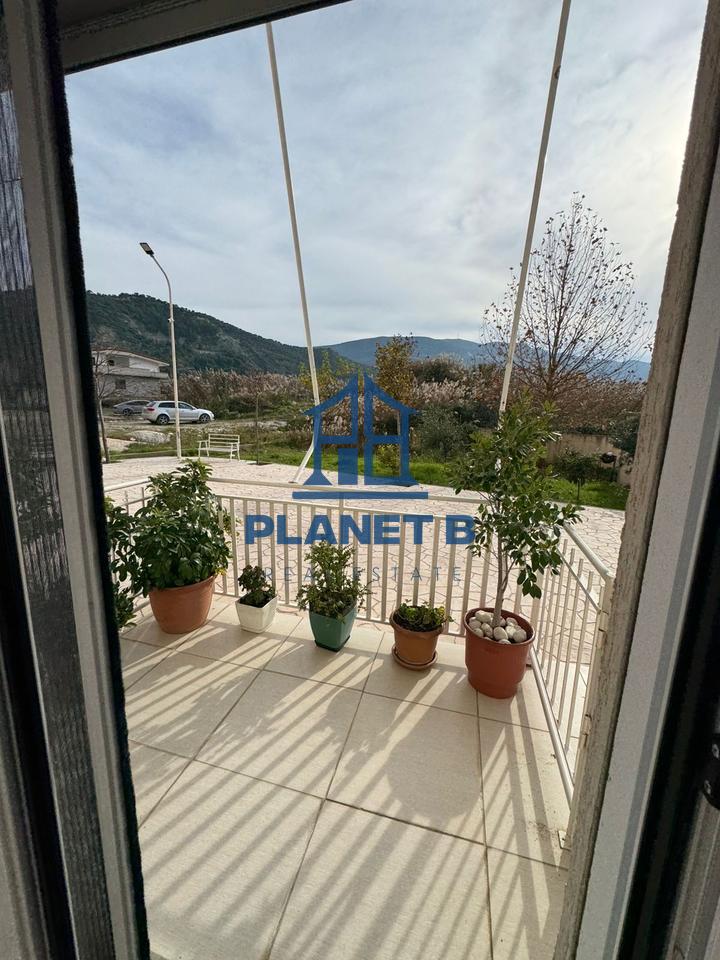 2+1 apartment for rent in Çentrale, Vlorë