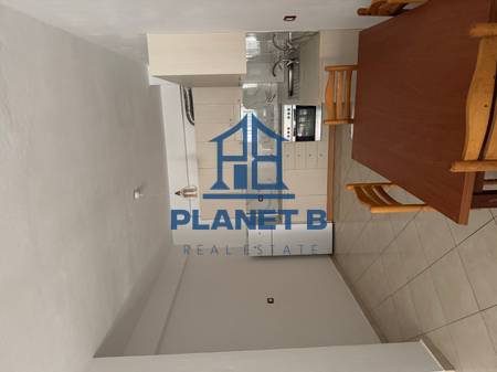 Apartament 2+1 me qira – Lagjja 28 Nëntori, Vlorë