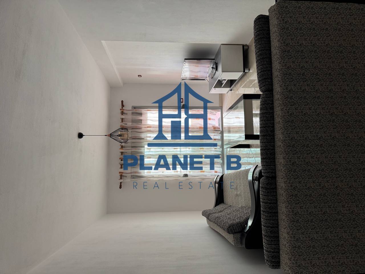 Apartament 2+1 me qira – Lagjja 28 Nëntori, Vlorë