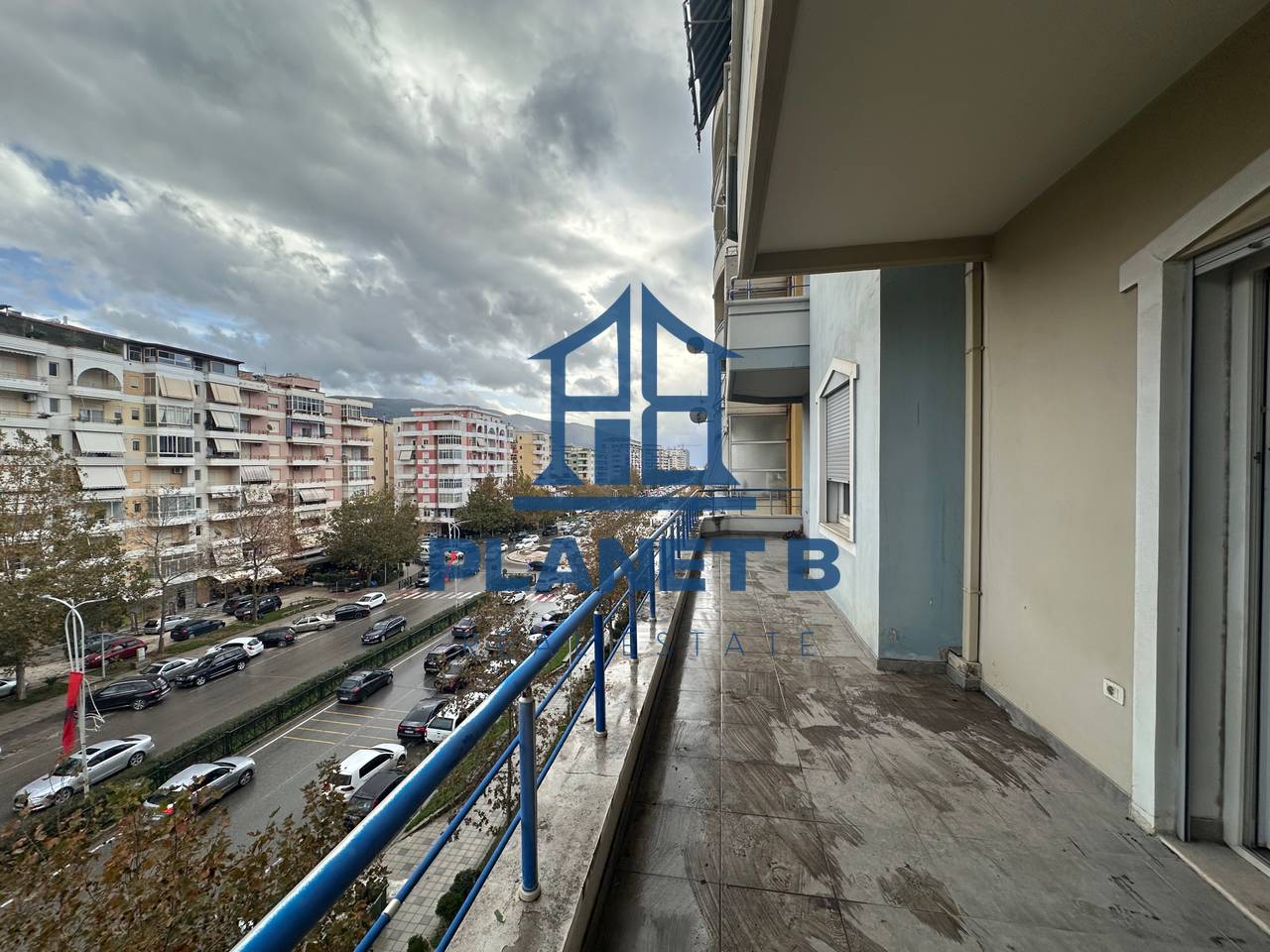 Apartament 3+1+2 tualete ne shitje