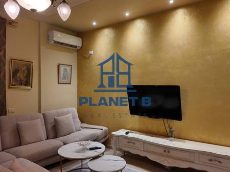 Apartment 2+1+2+2 for sale in Vlora – Çipaj Street,