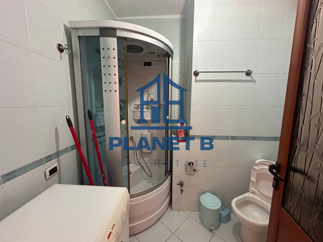 FOR RENT 2+1 APARTMENT AT VLORE BOULEVARD SKELE
