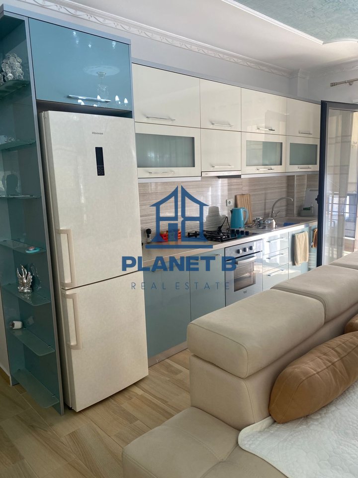 Luxury Apartment for Long-Term Rent — Prime Boulevard Location, Vlora