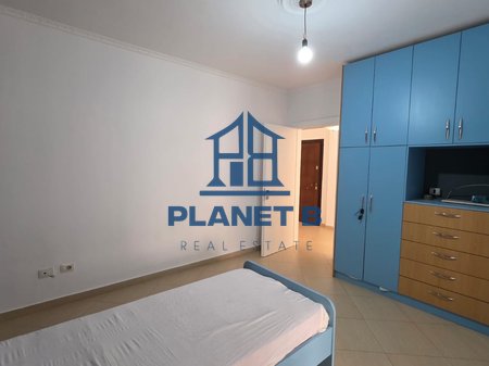 ULET ÇMIMI!! SHITET APARTAMENT TEK RRUGA E CIPAJVE NE VLORE