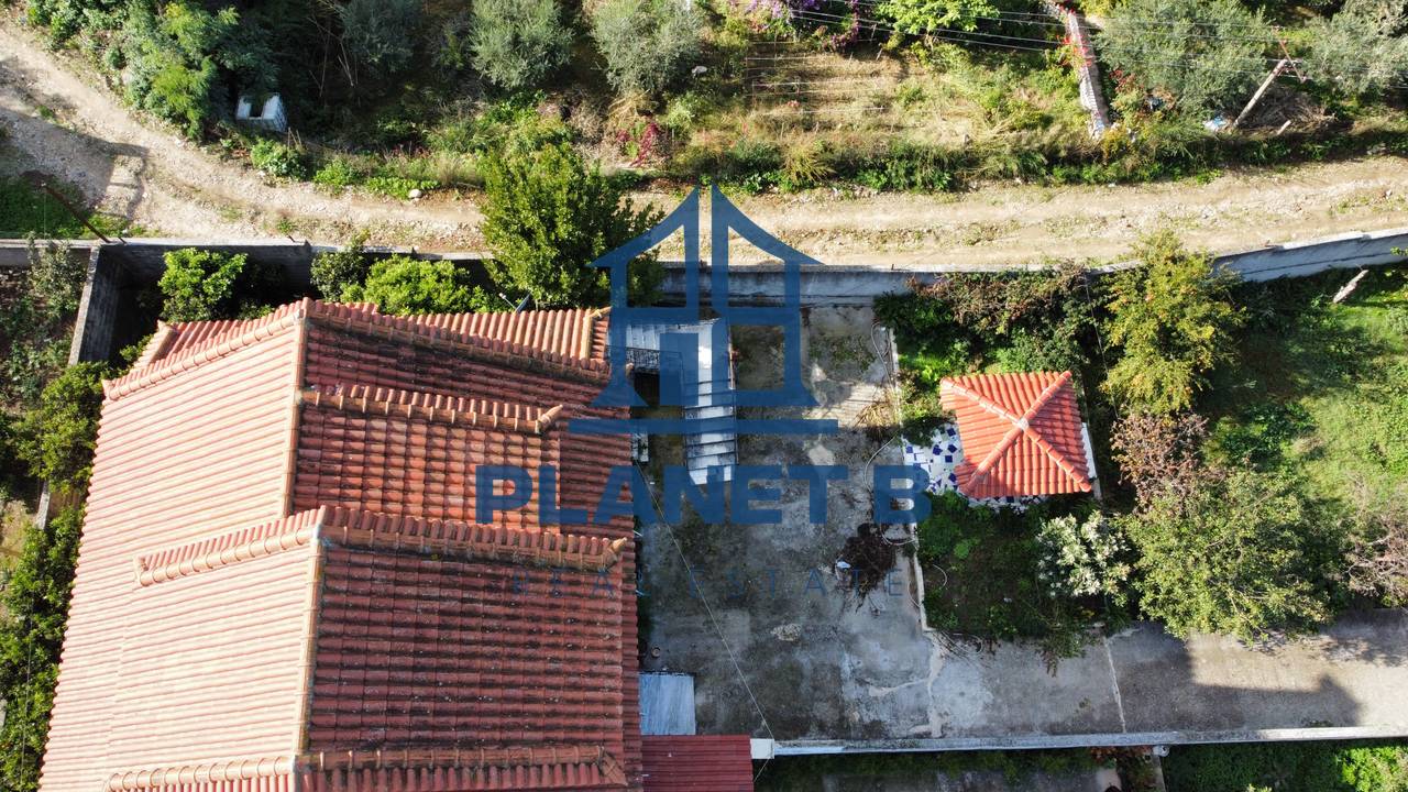 Shitet Vilë 3-Katëshe në Afërsi të Vlorës