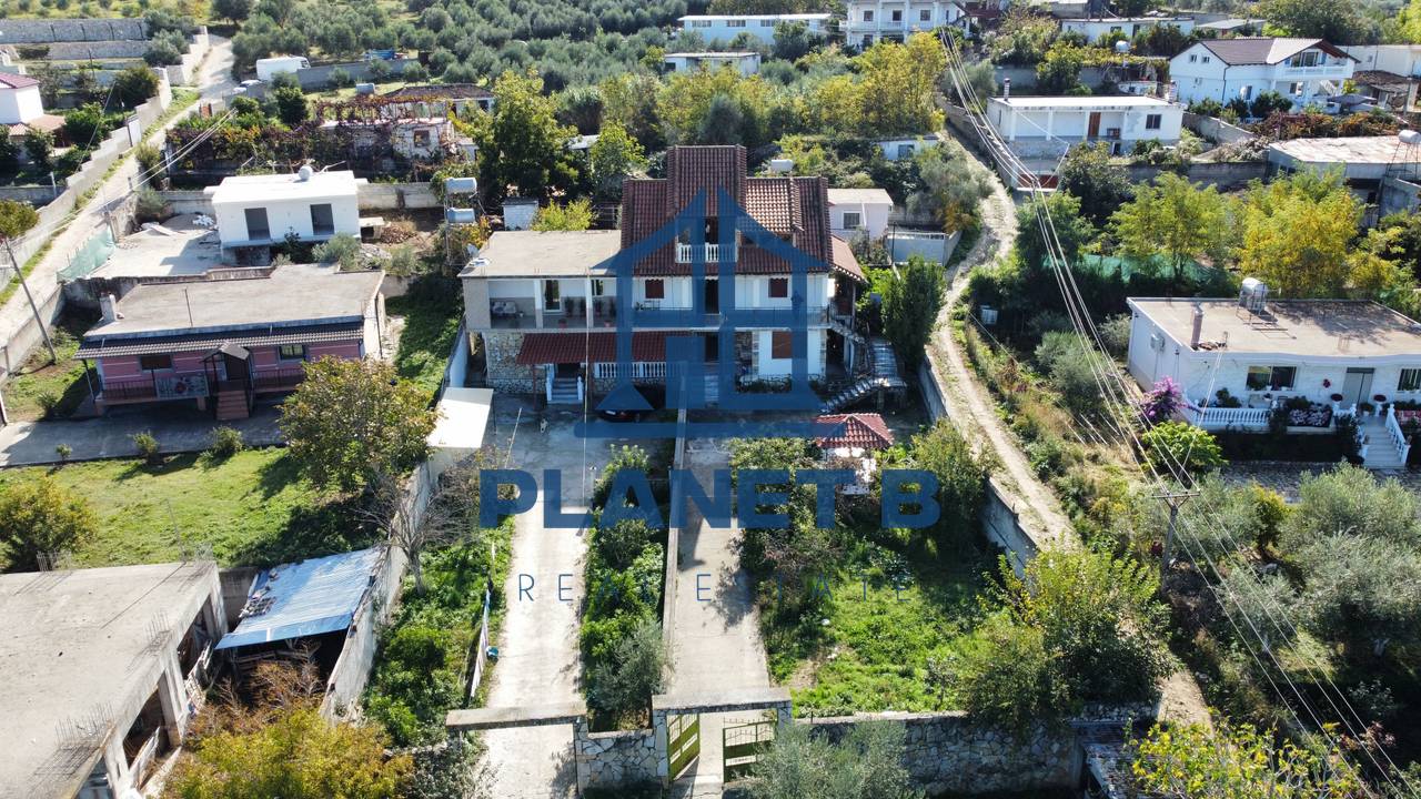 Shitet Vilë 3-Katëshe në Afërsi të Vlorës