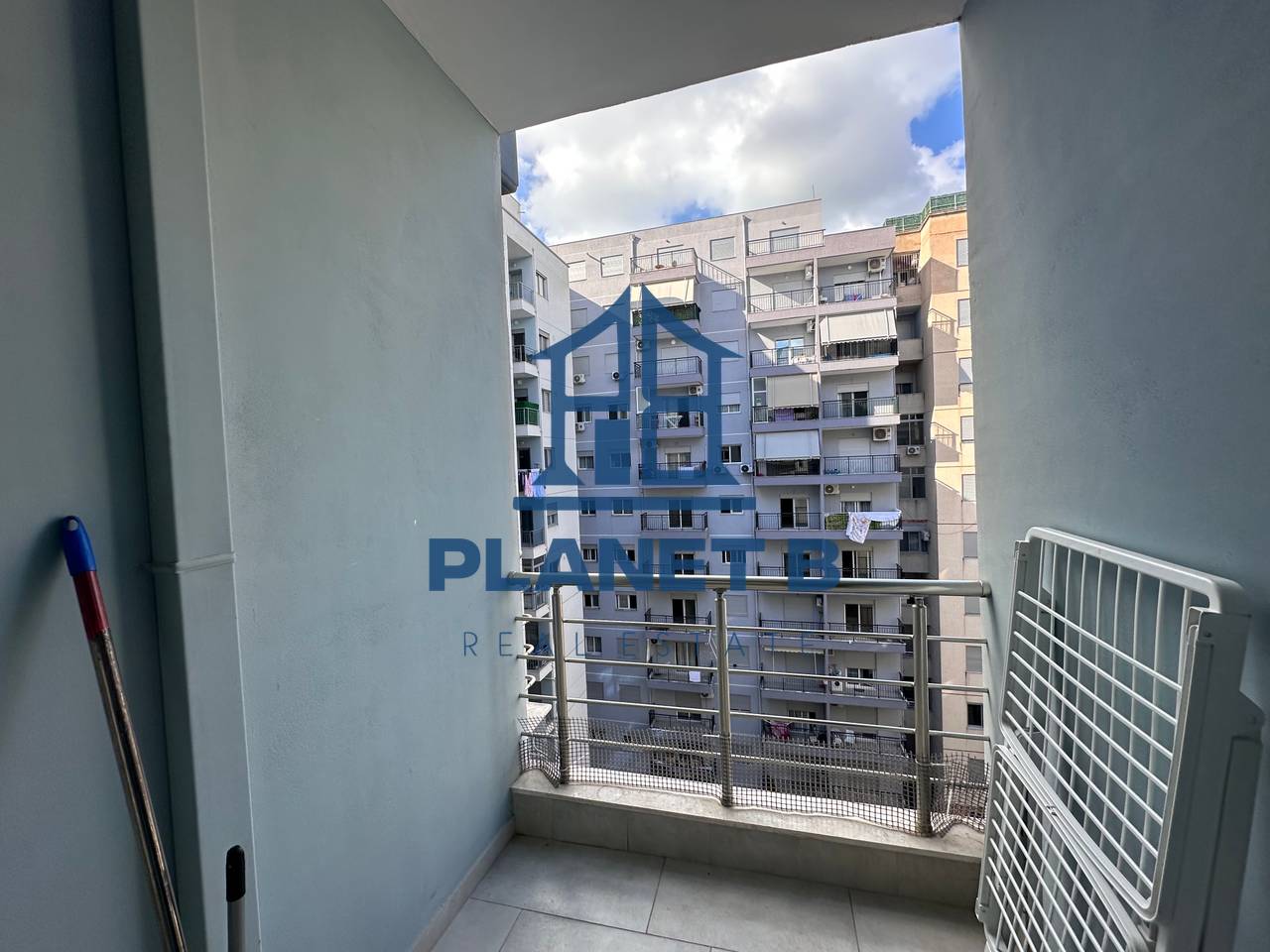 APARTAMENT 2+1+2 BALLKONE ME QERA