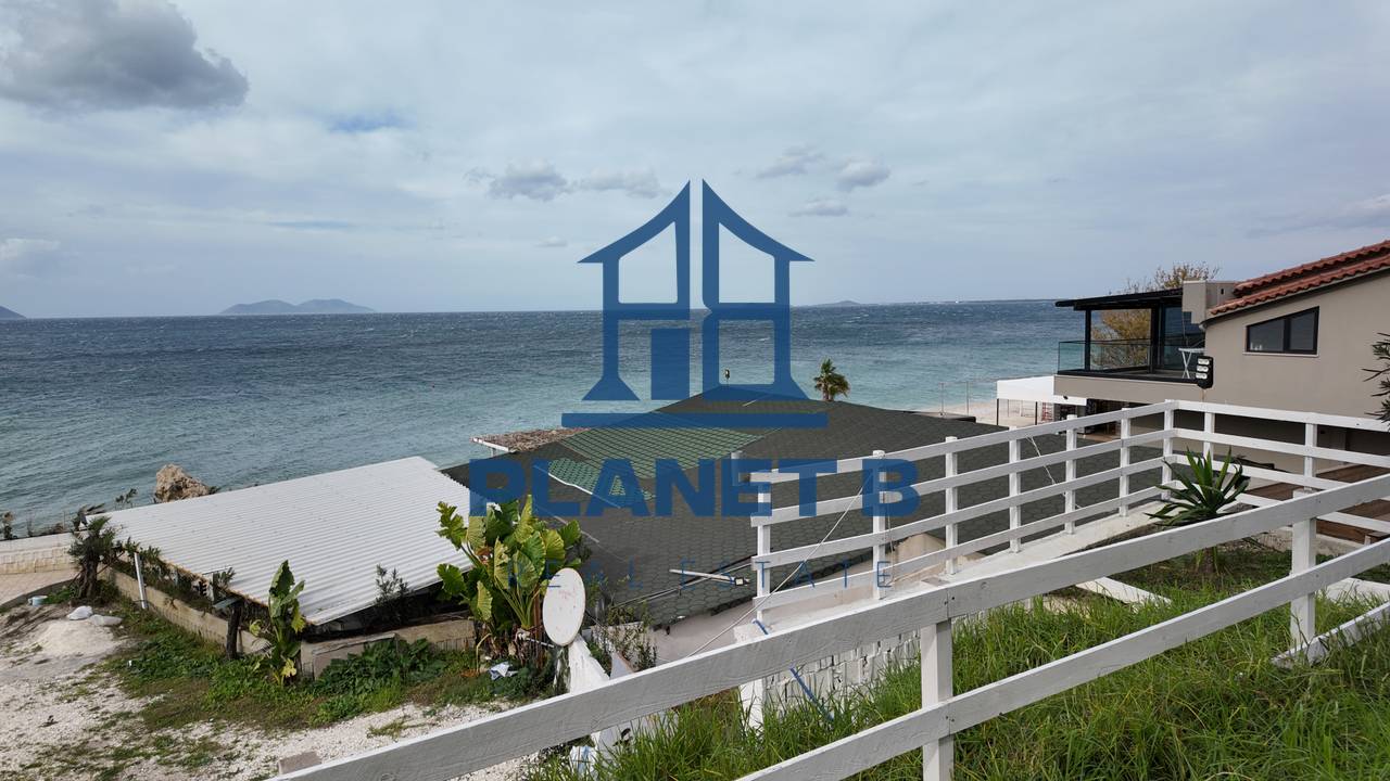 BUILDING + LAND FOR SALE – FIRST LINE IN JONUFER, VLORA