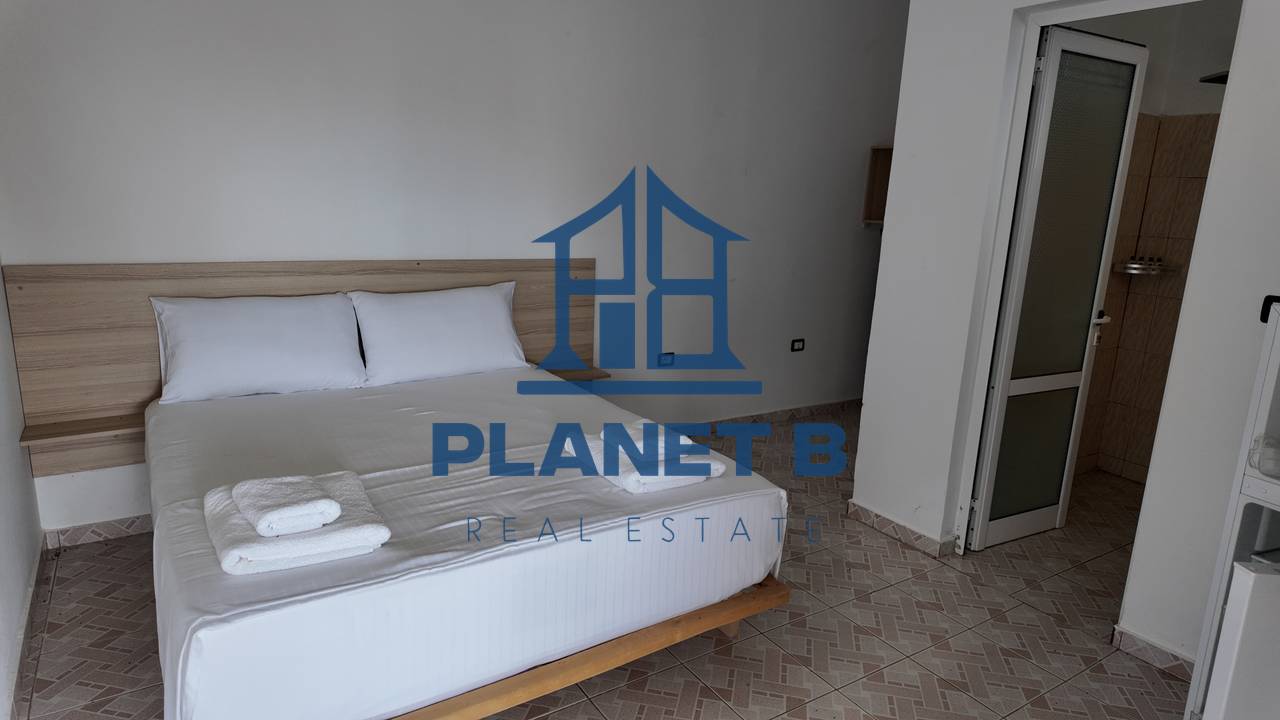 BUILDING + LAND FOR SALE – FIRST LINE IN JONUFER, VLORA