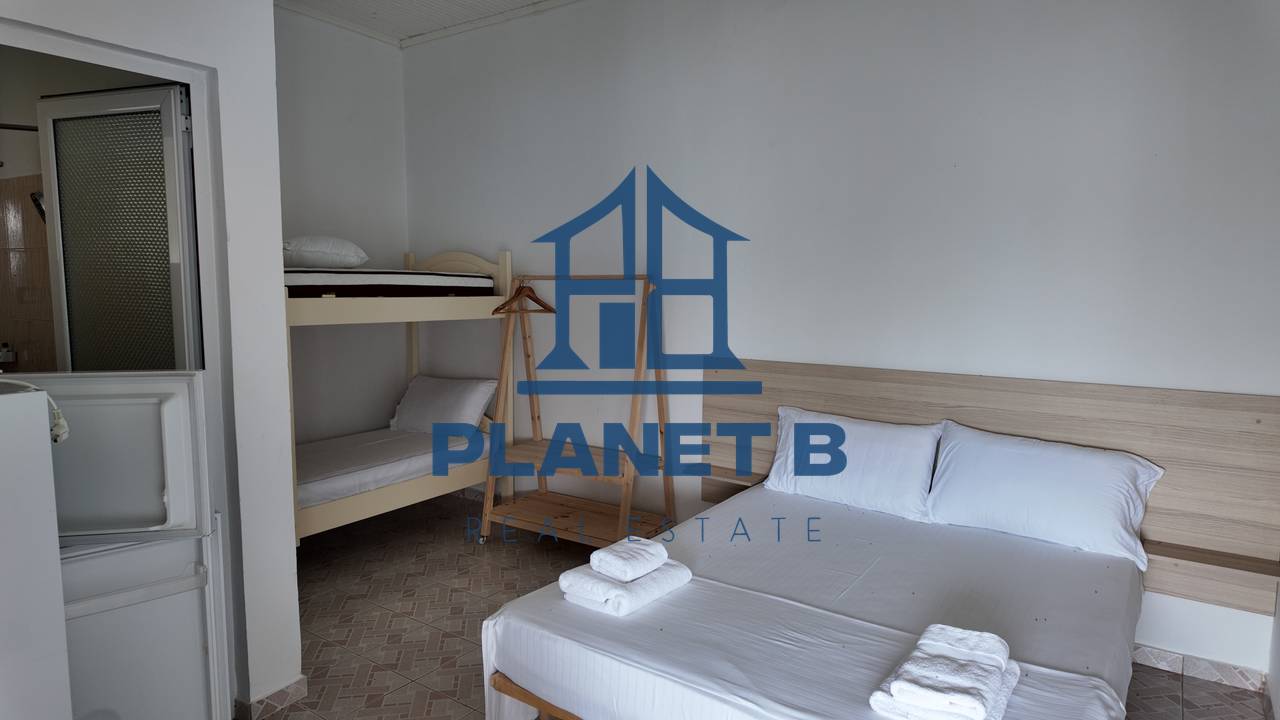 BUILDING + LAND FOR SALE – FIRST LINE IN JONUFER, VLORA