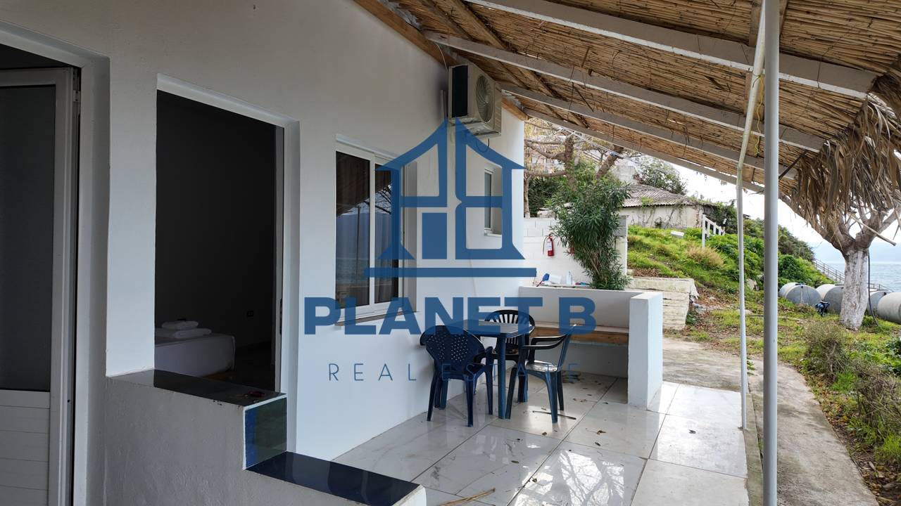 BUILDING + LAND FOR SALE – FIRST LINE IN JONUFER, VLORA