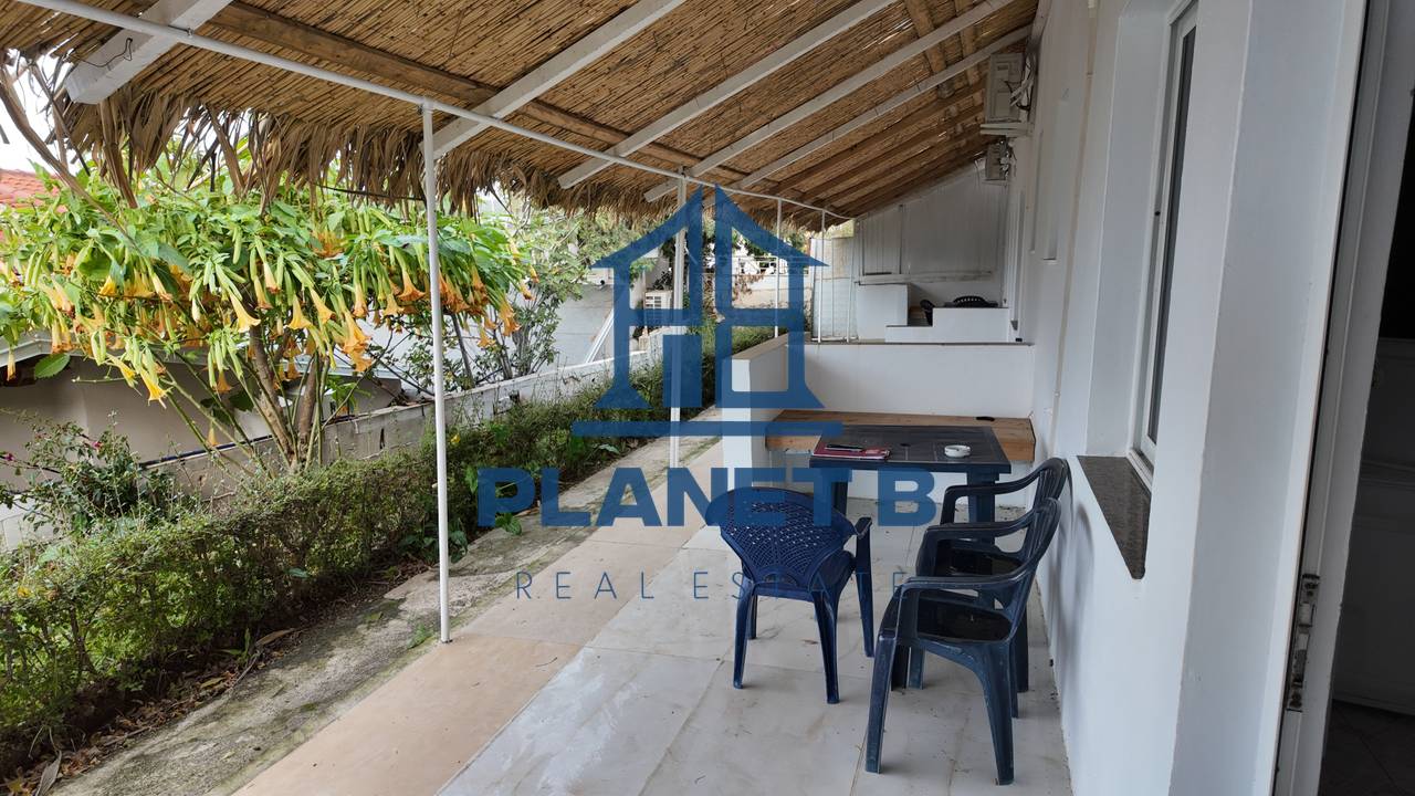 BUILDING + LAND FOR SALE – FIRST LINE IN JONUFER, VLORA