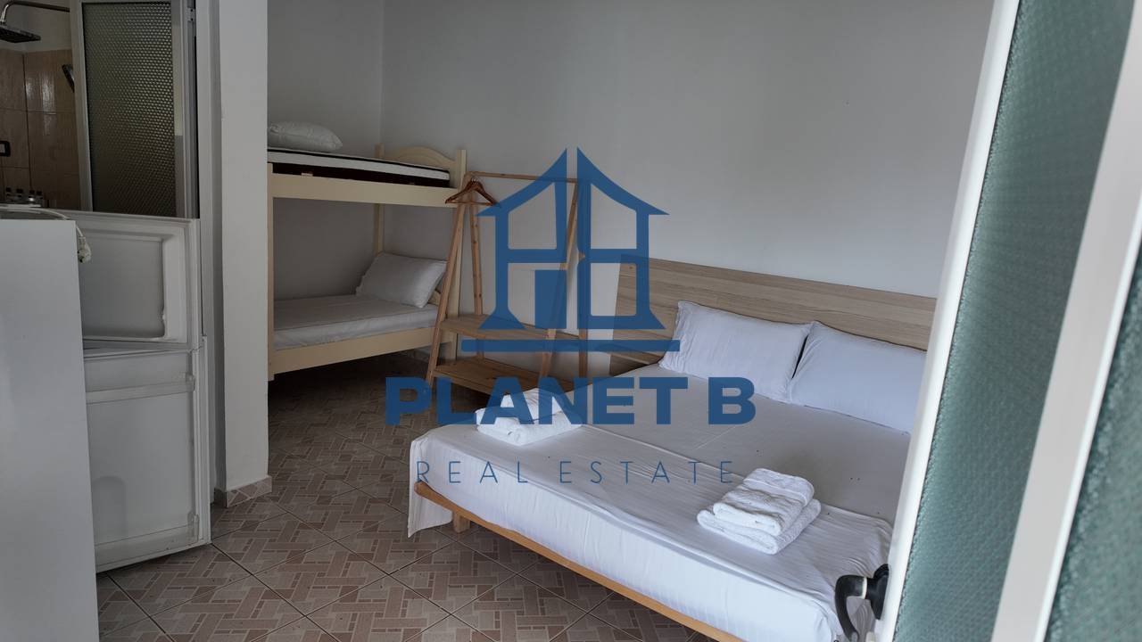 BUILDING + LAND FOR SALE – FIRST LINE IN JONUFER, VLORA