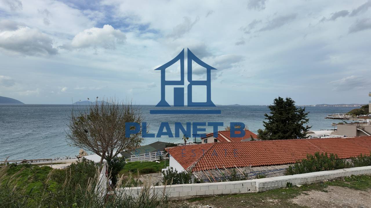 BUILDING + LAND FOR SALE – FIRST LINE IN JONUFER, VLORA