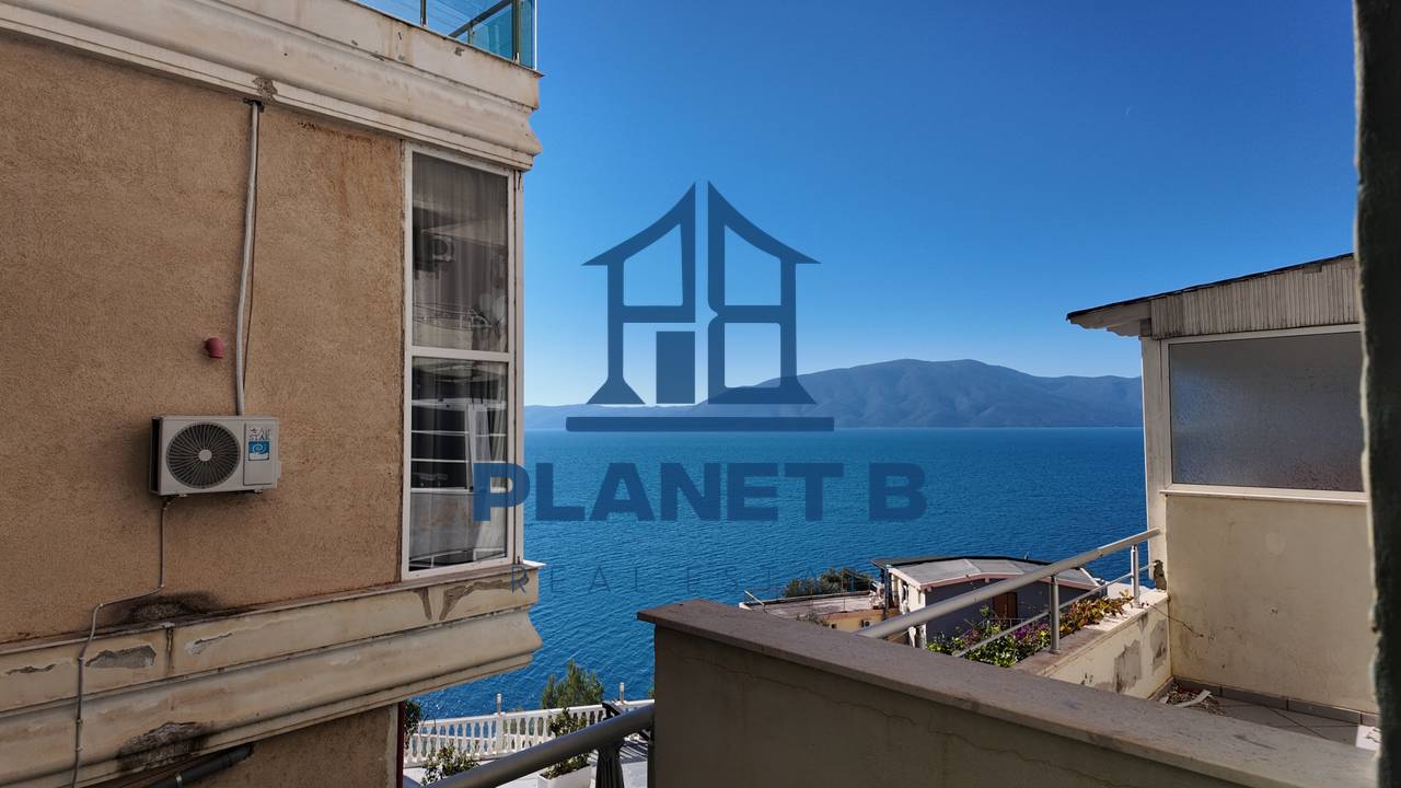 Appartamento 1+1 + Verande in vendita vicino al Castello, Vlora
