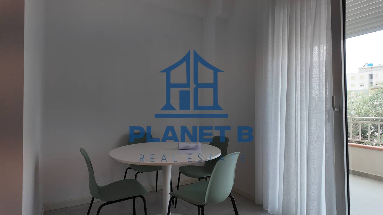 Monolocale di lusso
250€/mese con tutto incluso (luce/acqua/internet)