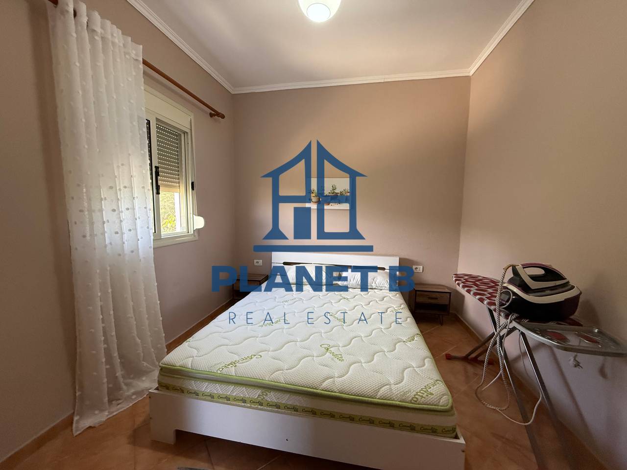 Affittasi Casa Privata – 7 Palazzi, Valona