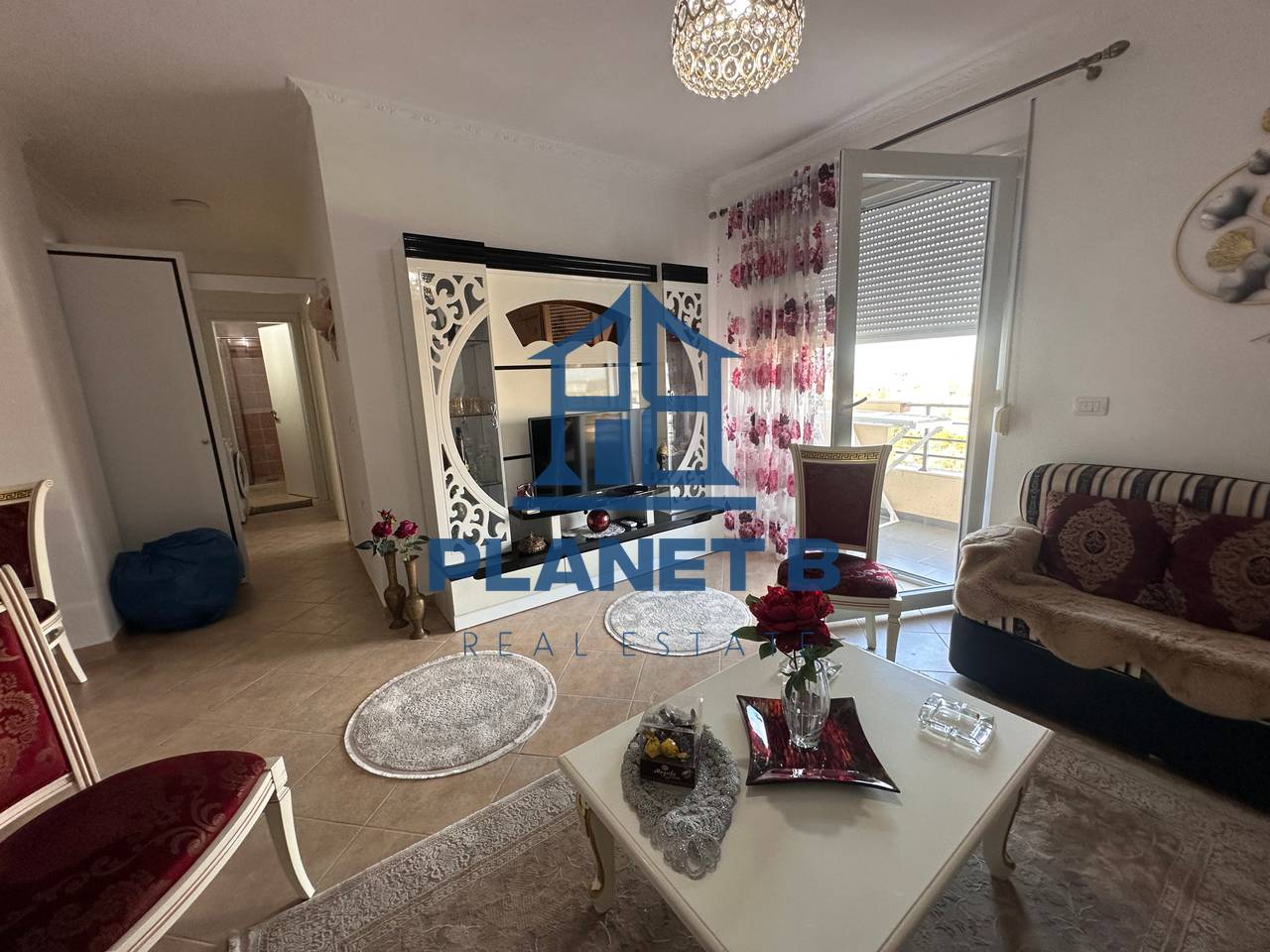 Appartamento 2+1 in vendita | Spiaggia Vecchia, Vlora