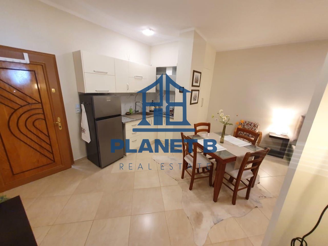 Shiten 2 Studio në zonën e Ujit të Ftohtë, Vlorë