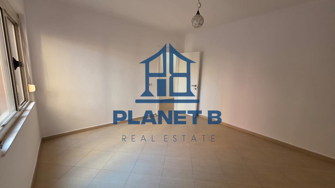 ULET ÇMIMI SHITET APARTAMENT 2+1+depo tek rruga e cipajve