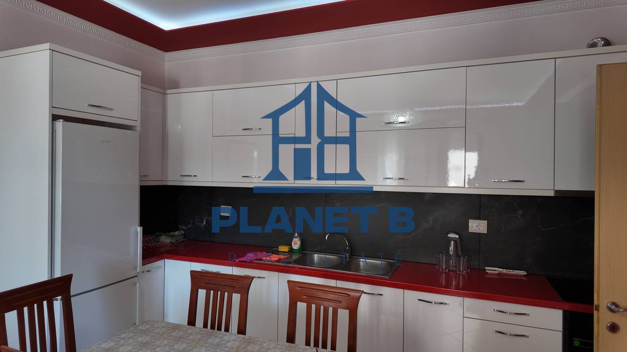 1+1 Apartment for Rent – First Line, Vlora Lungomare