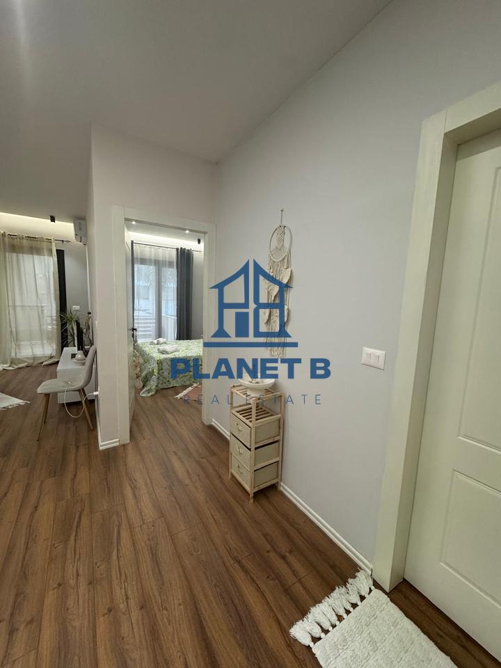 Appartamento di lusso 1+1 in affitto a lungo termine – Kombinati i Peshkut, Vlora