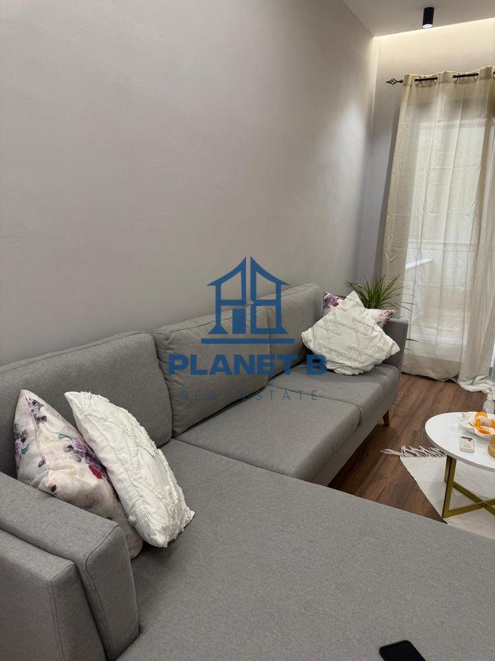 Appartamento di lusso 1+1 in affitto a lungo termine – Kombinati i Peshkut, Vlora