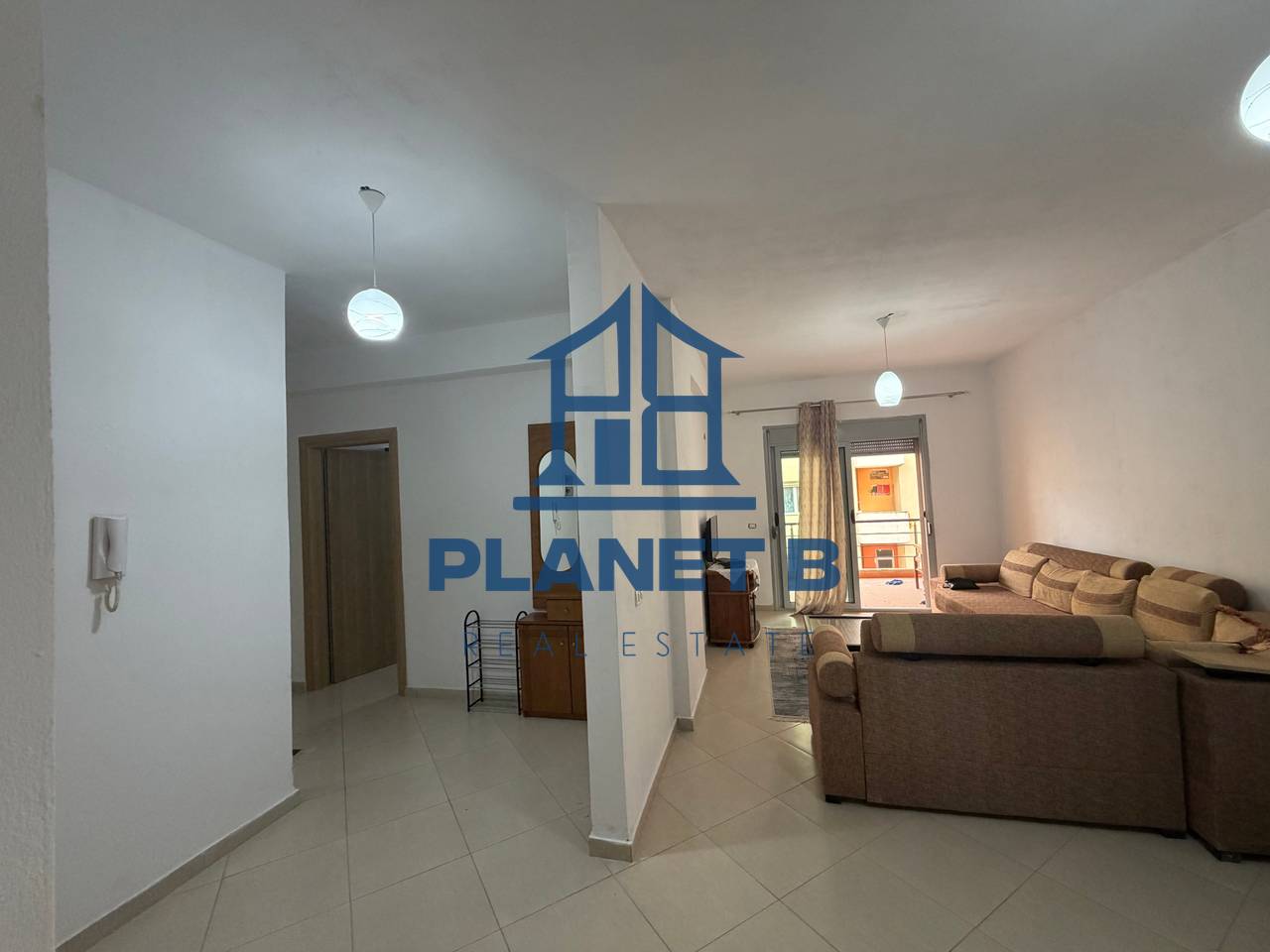 Jepet me Qera Afatgjate Apartamenti 2+1