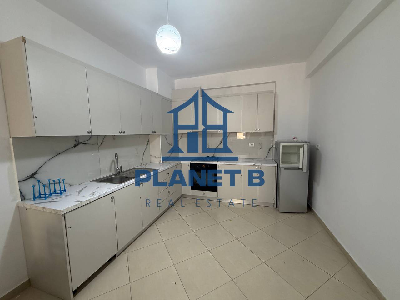 Jepet me Qera Afatgjate Apartamenti 2+1