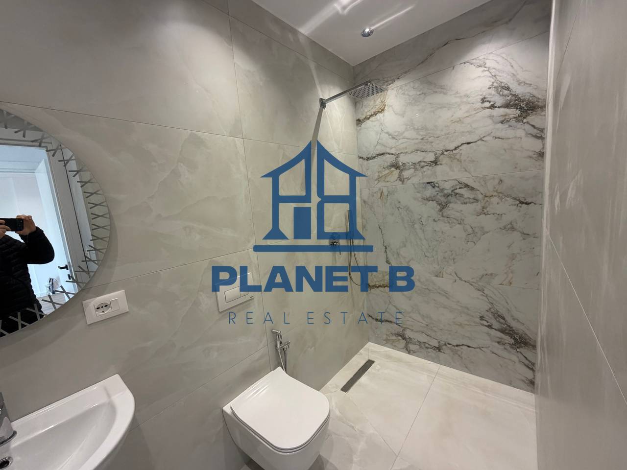 Vendesi appartamento di lusso sul Lungomare - Palazzo nuovo