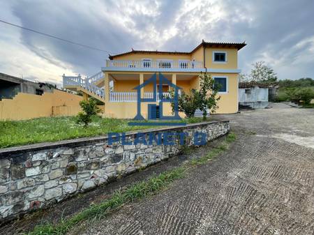 Vile 2-Katëshe me Qira në Risili – vetëm 5 km larg Vlorës