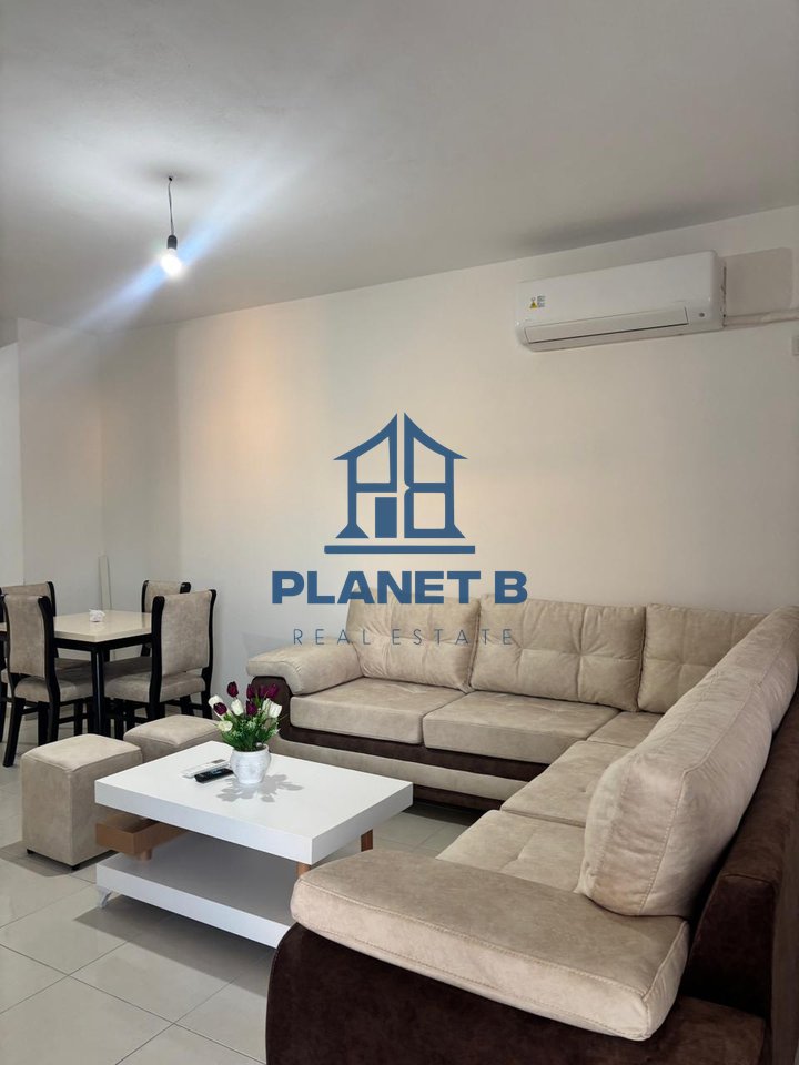 Apartament 1+1 Me Qira në Transballkanike, Vlorë - 400€