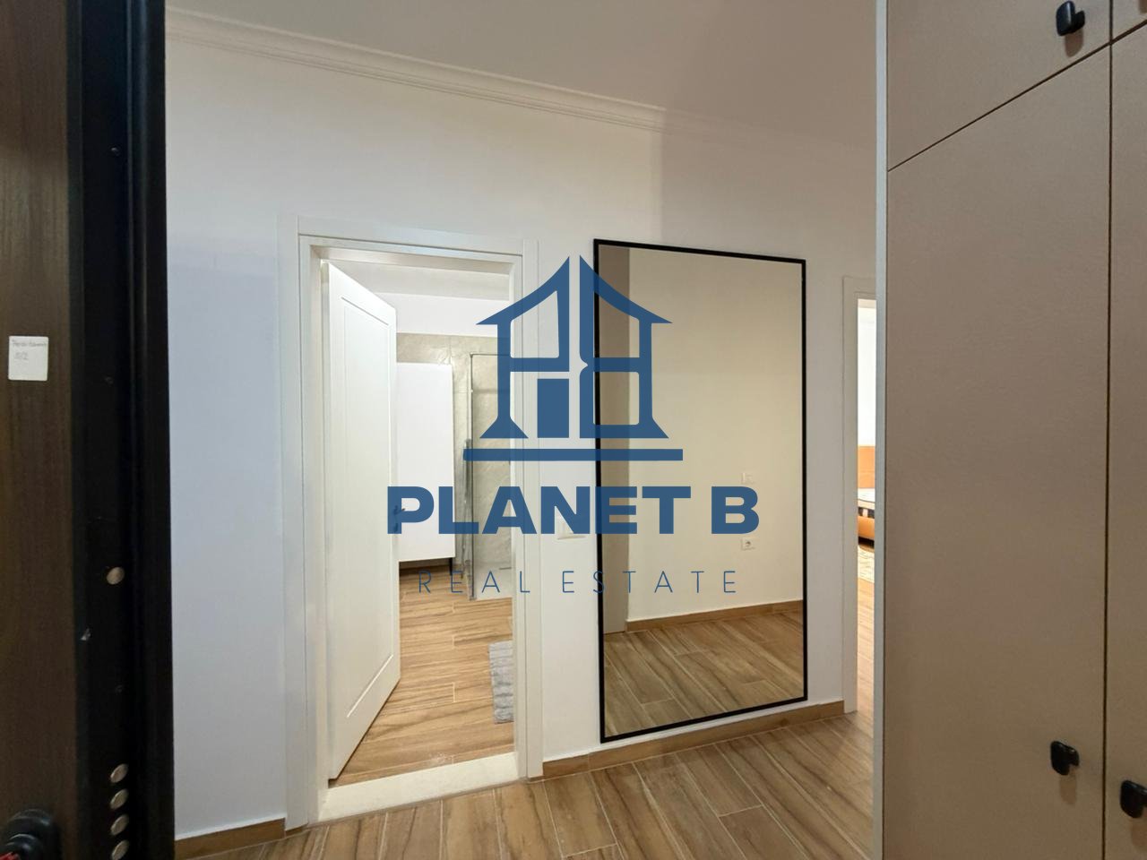 Appartamento di Lusso in Affitto – Vicino al Centro Città, Vlore