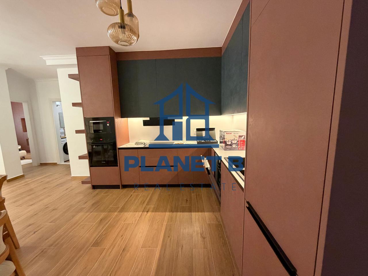 Appartamento Moderno in Affitto in Posizione Centrale – Vlore