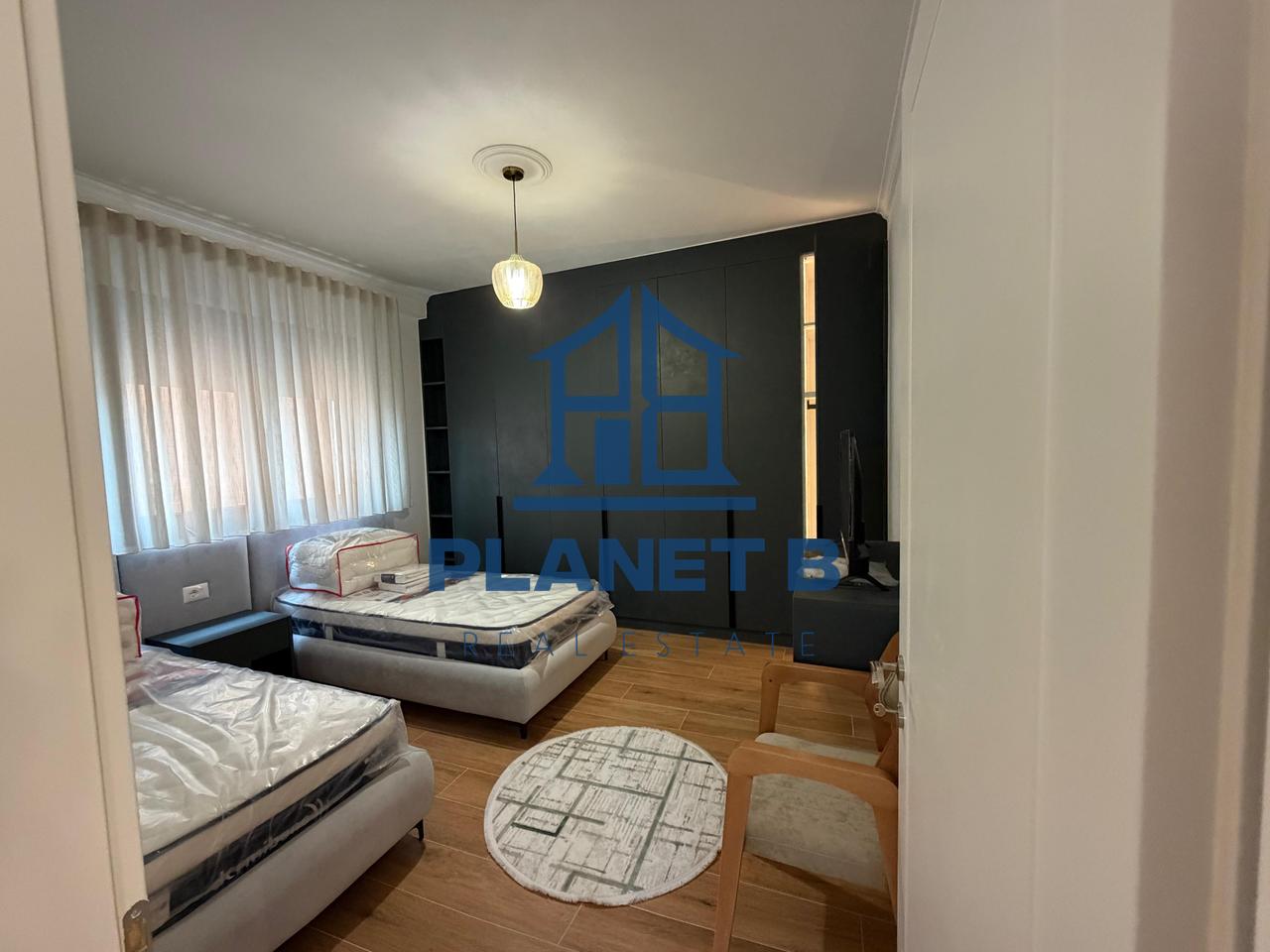 Appartamento Moderno in Affitto in Posizione Centrale – Vlore