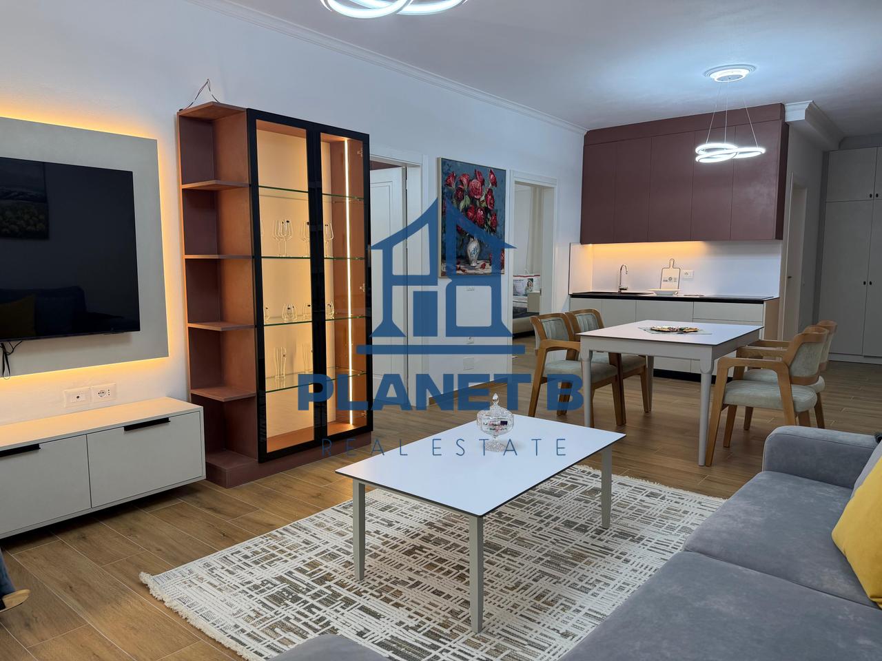 Appartamento Elegante in Affitto – Zona Centro Vlore