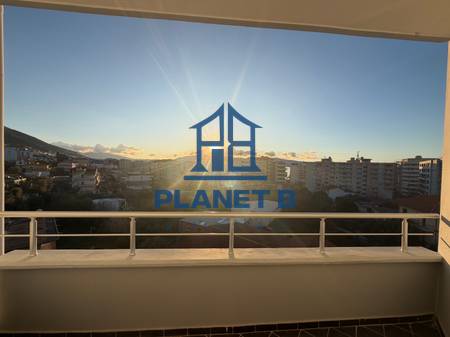 Shitet Apartament 1+1 në Lungomare,Vlorë