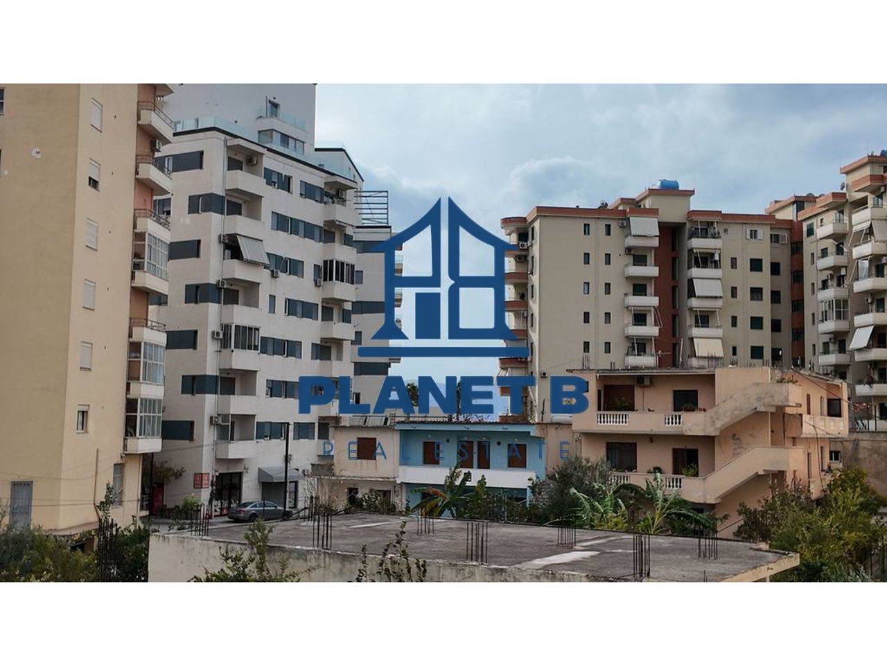 Apartament 1+1 Me Qira në Lungomare, Vlorë - | 54 m²