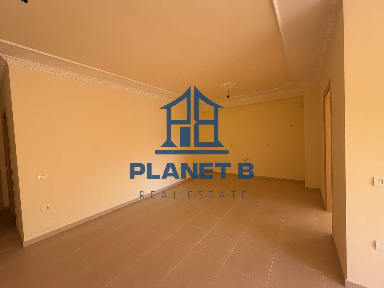 For sale 2+1+2 Bathrooms Apartment in Lungomare