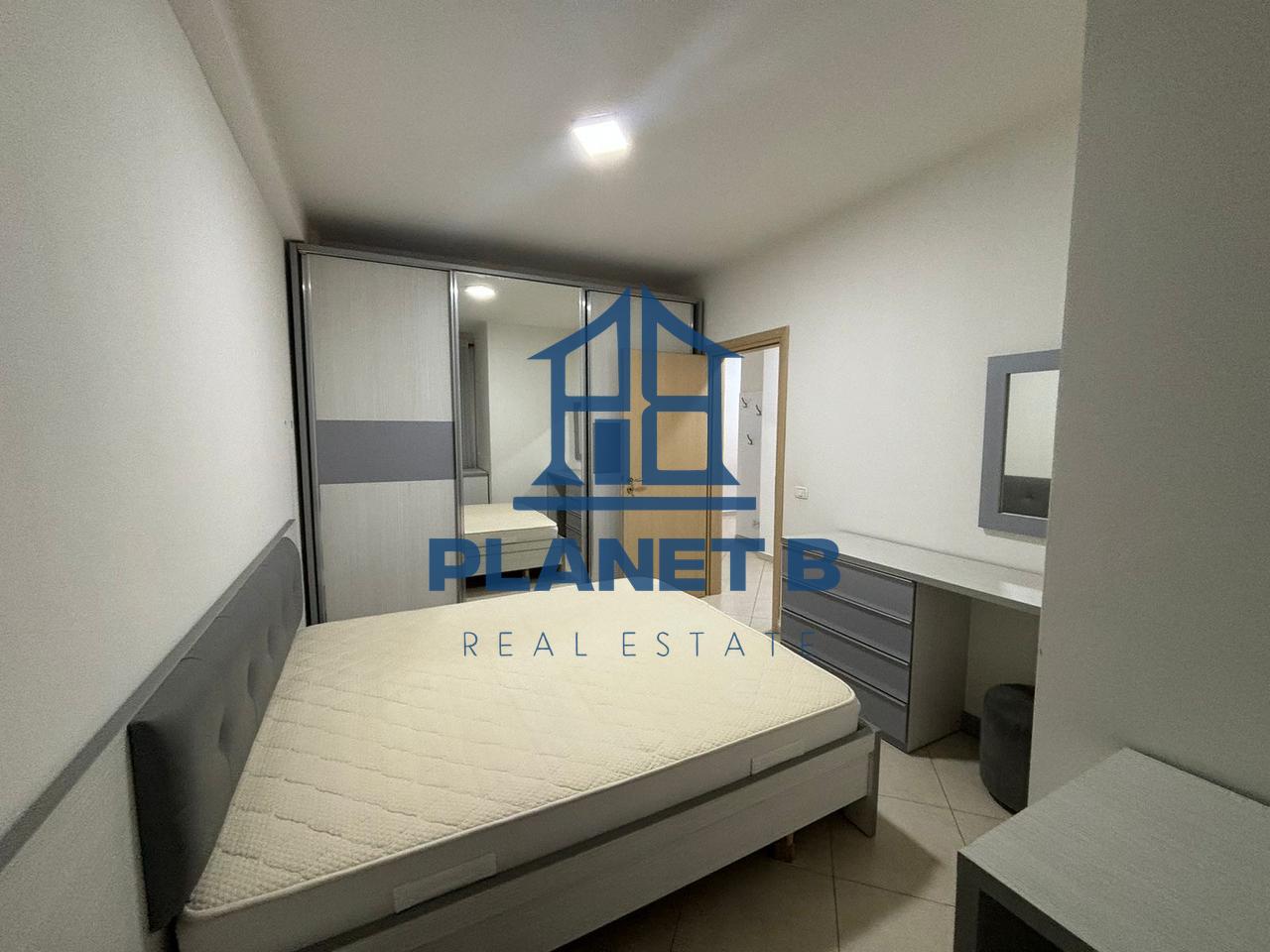 APARTAMENT 2+1+2 Tualete ME QERA TEK ISH- KOMBINATI,VLORË