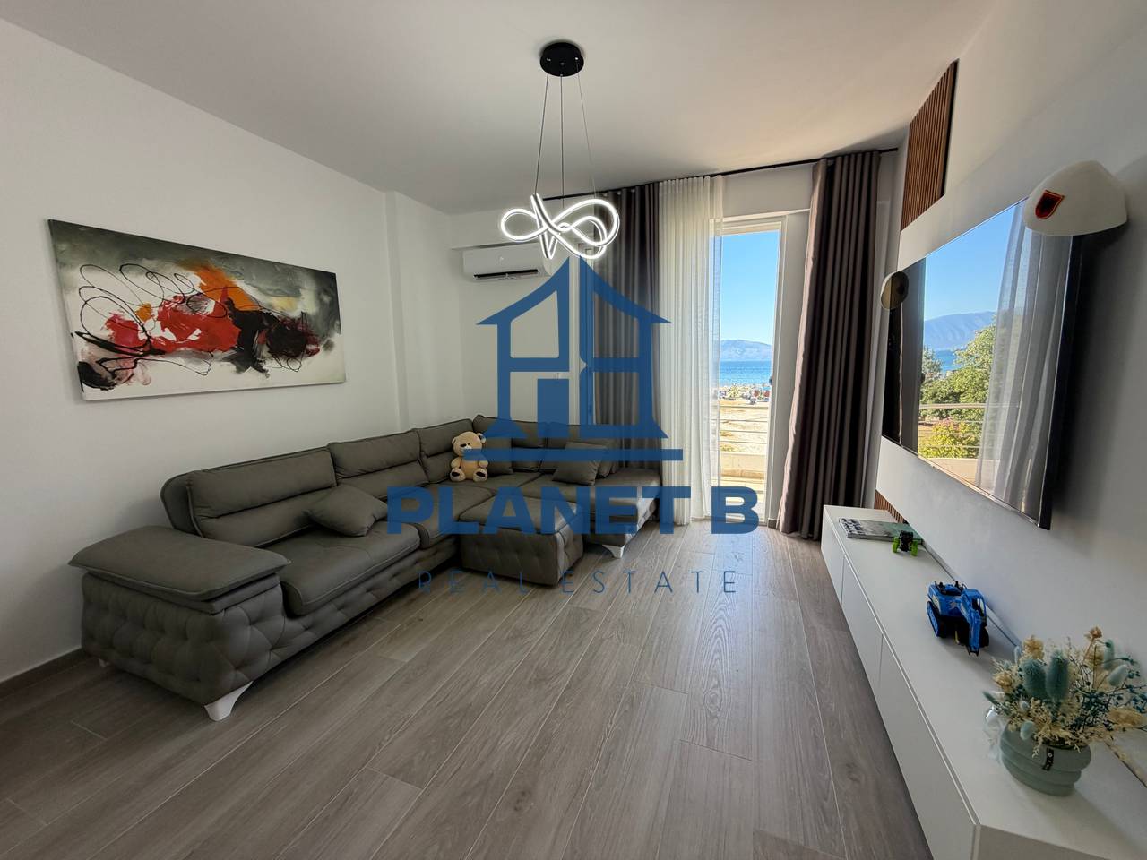 Appartamento di lusso in affitto a Vlorë