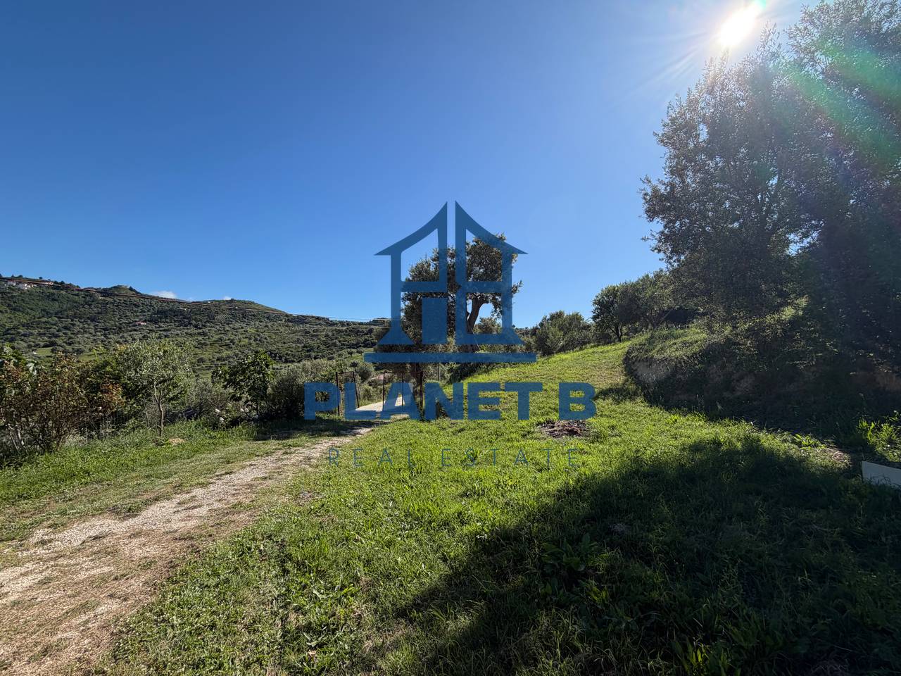 PRIVATE HOUSE WITH LAND FOR SALE IN KANINA, VLORA