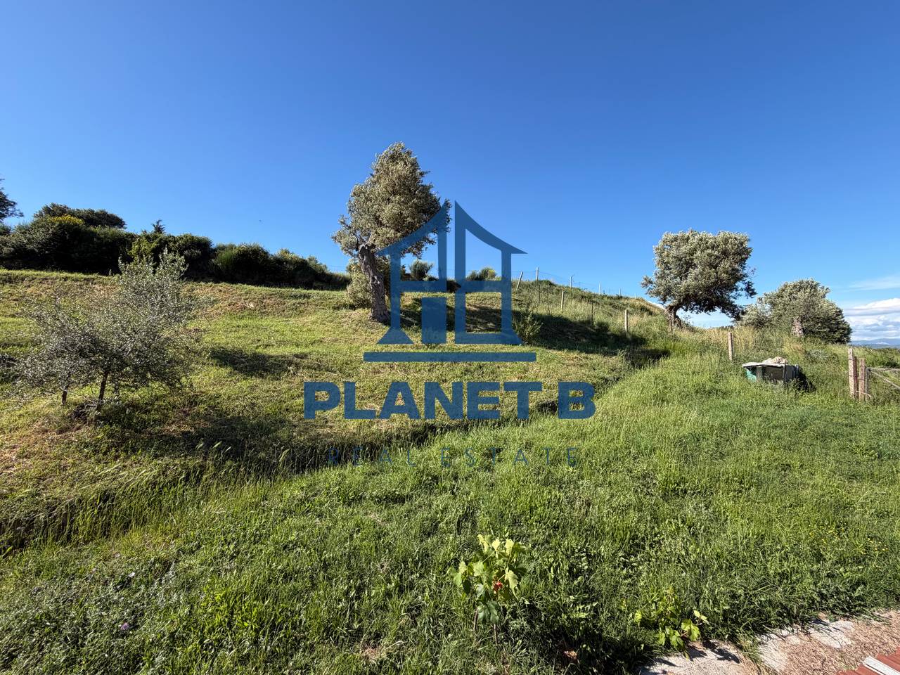 PRIVATE HOUSE WITH LAND FOR SALE IN KANINA, VLORA