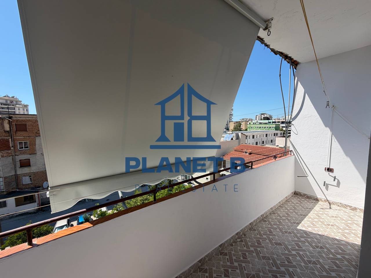 Jepet me Qera Afatgjatë Apartament 1+1
