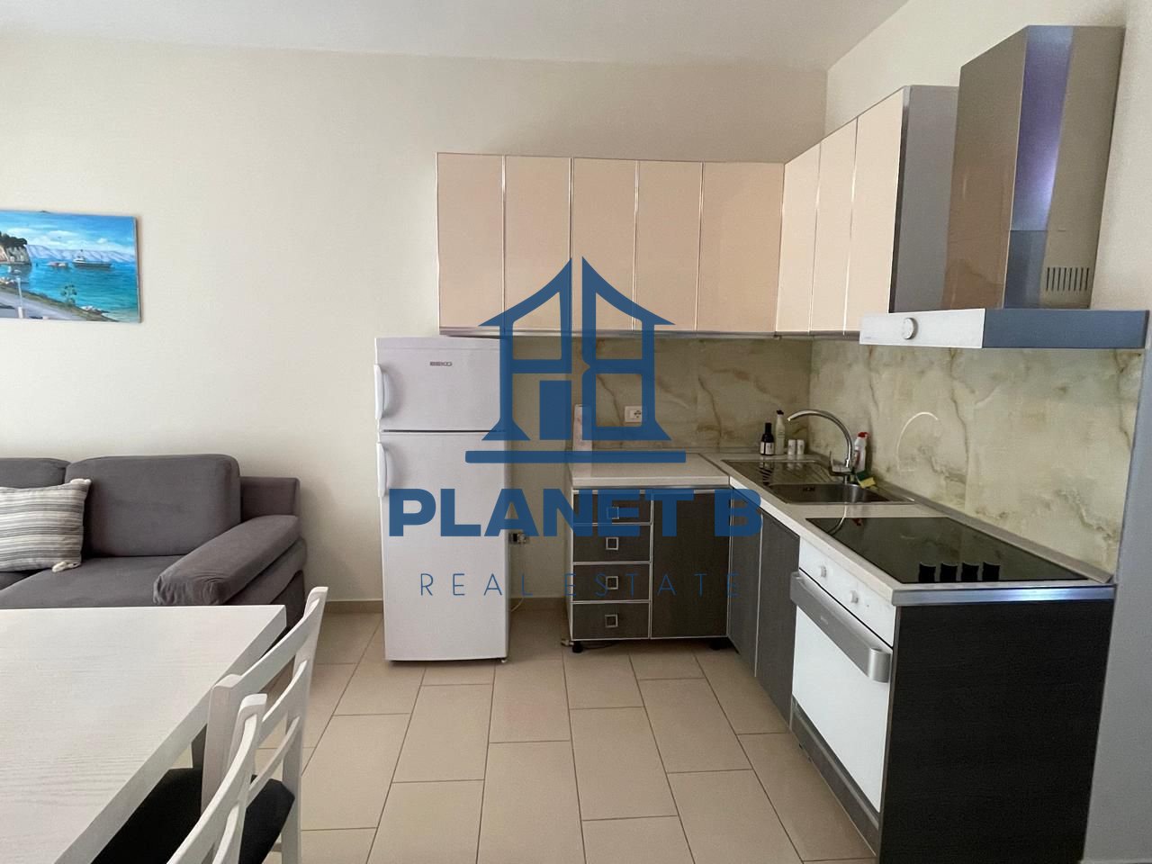 AFFITTASI APPARTAMENTO 2+1 A UJË TË FTOHTË, VLORË.