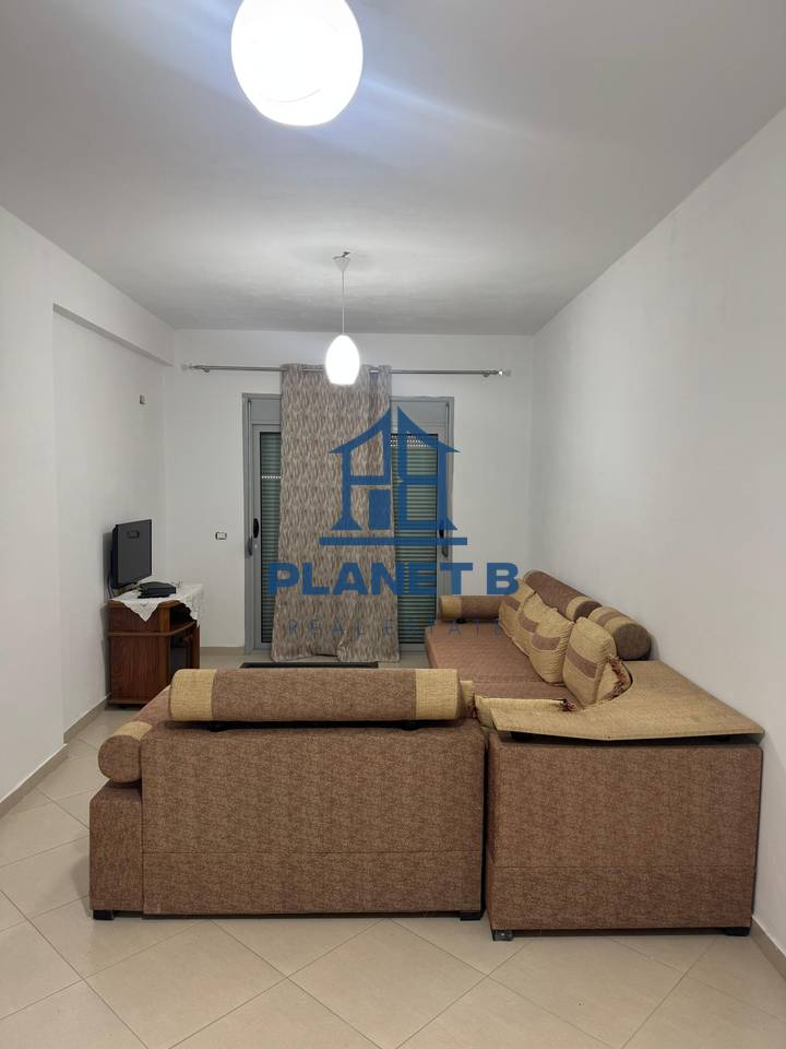 Apartament 2+1 me qira – Vlorë